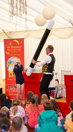 Dizzy Deans Magic 100% laughter