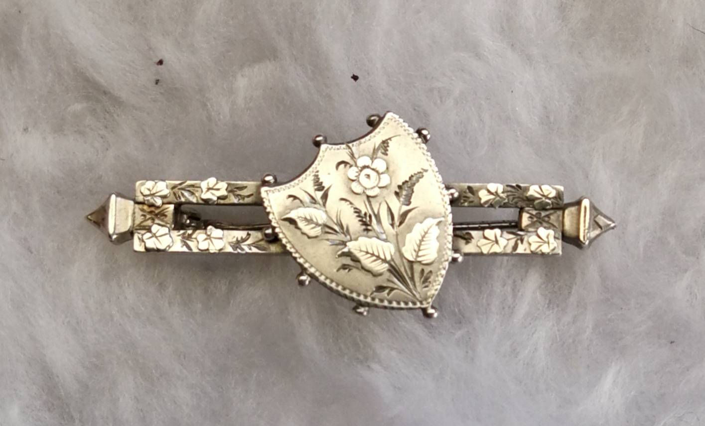 Pretty Hallmarked Sterling Silver Antique Brooch Birm 1890