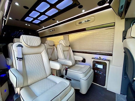 Avenger Weekender RV Van