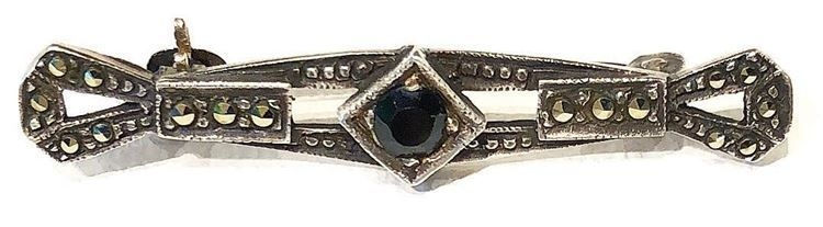 Black onyx and marcasite brooch/pin. Art Deco. Sterling silver