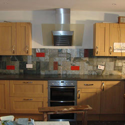 Tiler, bathroom fitter, decorator, plumber, joiner, bathroom fitter, walk in shower instalations,