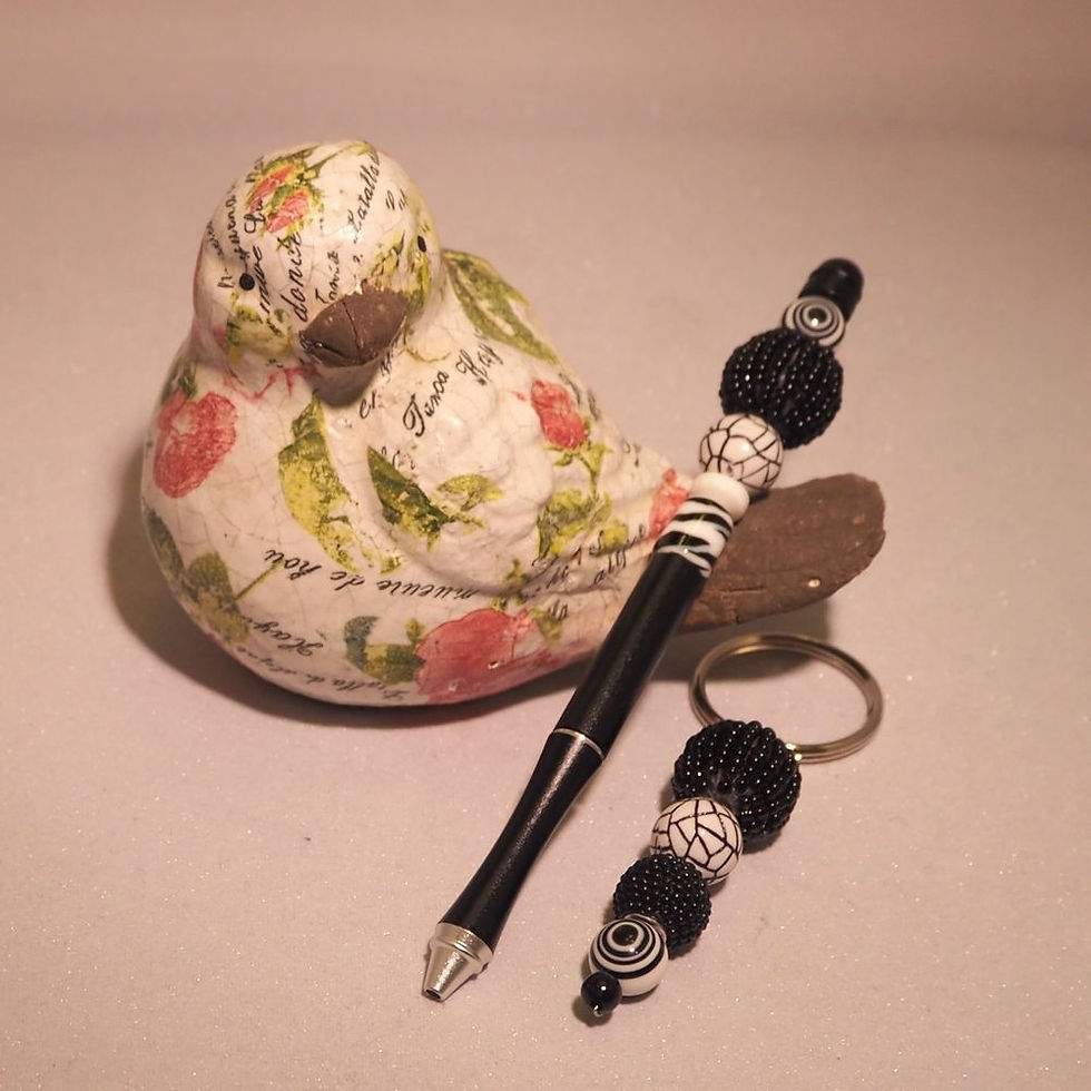 handmade unique beaded pen keyring set