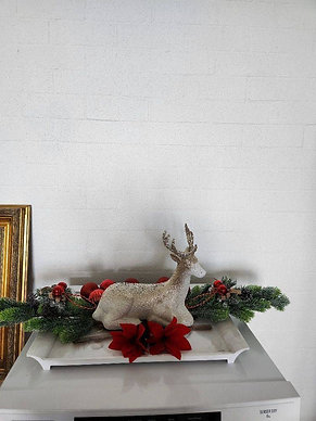 Dining Table Centrepiece2