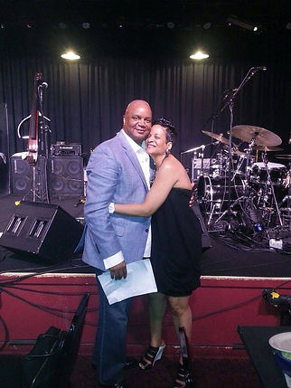 CHARLES AND VALERIE CAIN OF RIPPITOPEN.COM AT THE FOURPLAY CONCERT JUNE 19TH AT THE BIRCHMERE. RIPPITOPEN.COM