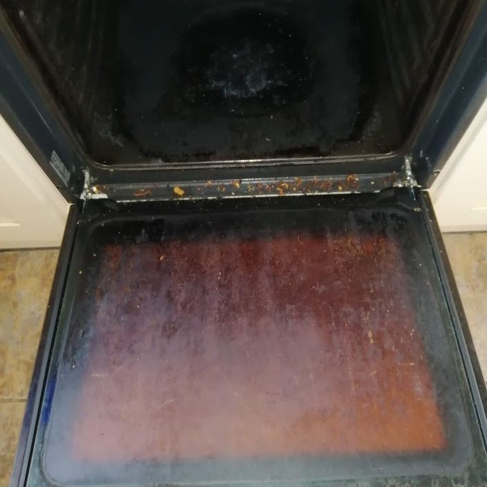 Oven before cleaning