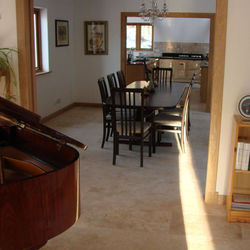 Tiler, bathroom fitter, decorator, plumber, joiner, bathroom fitter, walk in shower instalations,