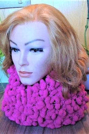 UNIKUM Iris Weinig ~ Pompon-Loop pink