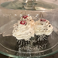 Dezicakes Cookies & Cream Fake Cupcakes