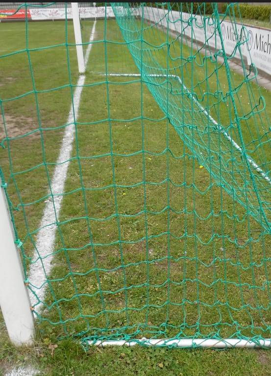 Voetbaldoelnet 7,50 x 2,50 x 0,80 x 2,00 m PP 4 mm groen