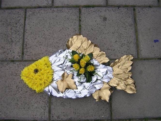 £80