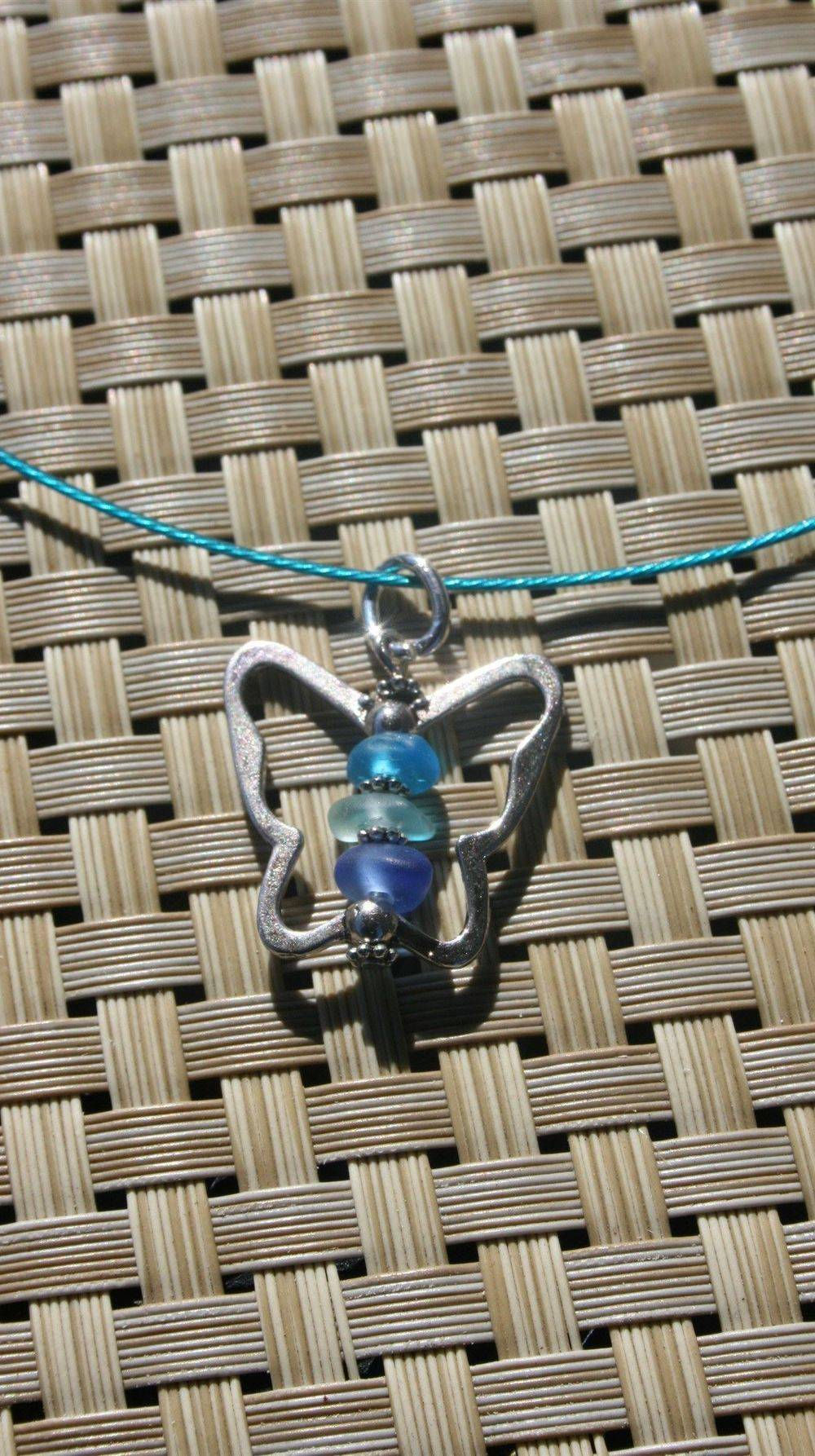 Teal, Sea Foam Green & Cornflower Blue W/Butterfly Cage - 18" Blue Wire Choker