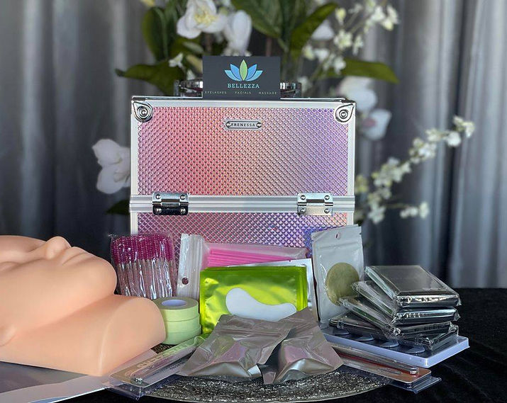 Eyelash Extension Training