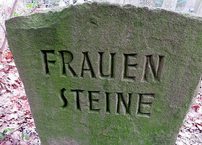 Frauensteine, Düsseldorf, Andrea Lupp, Geomantie - www.luppinie.de