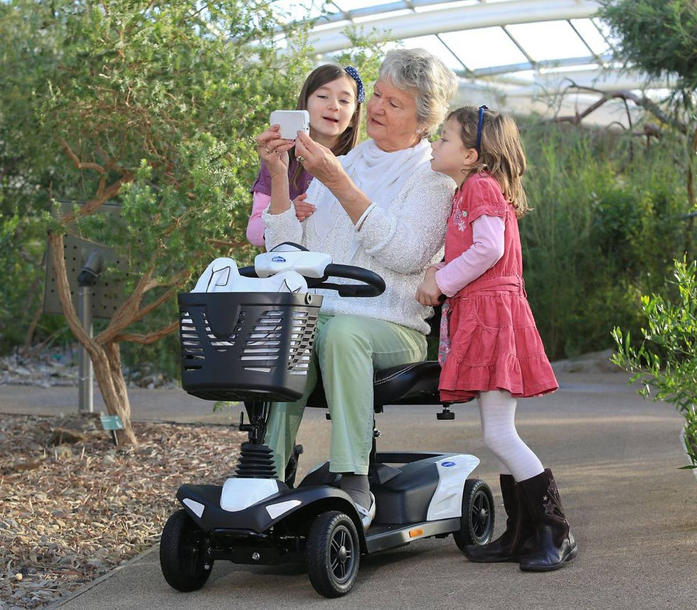 Thumbnail: INVACARE Elektromobil Colibri 6 km/h
