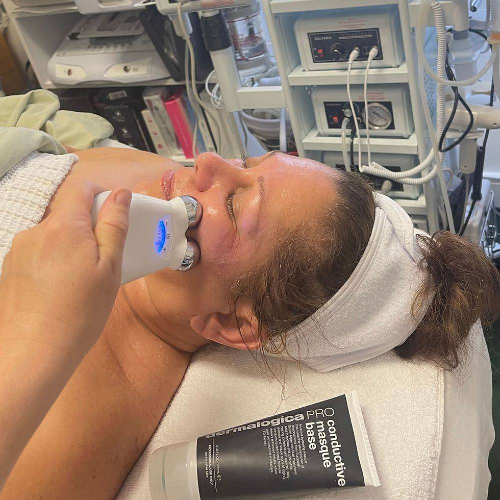 NuFace Microcurrent Facial