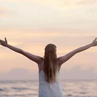 Lady feeling free