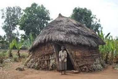  Afrique post-coloniale. Regardez comment les albinos aiment nous représenter après nous avoir volé, dépouillé,pillé, rançonné, massacré