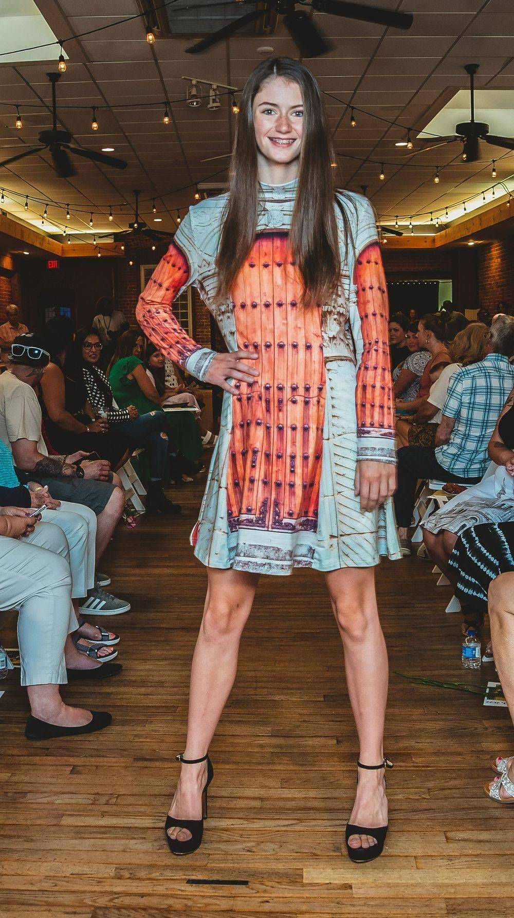 THROW AWAY THE KEY long sleeve velvet dress by brueilly