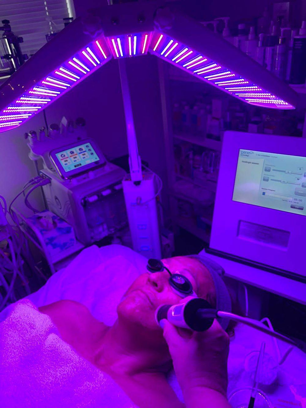 Oxygenate Glow Facial