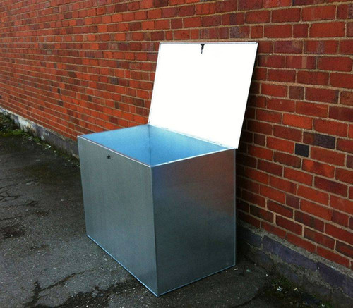 Large galvanized feed bin | ASA Metal Products