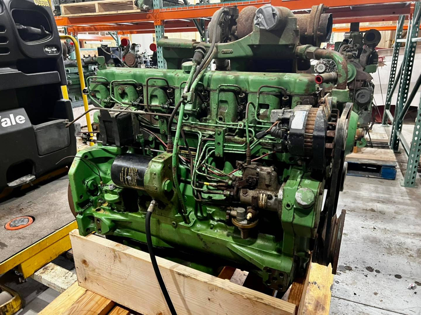 John Deere 404 Engine