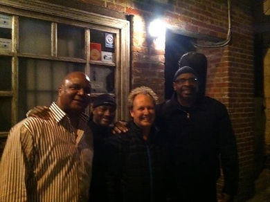 LEE RITENOUR, SONNY EMORY,AND MELVIN DAVIS WITH CHARLES CAIN OF RIPPITOPEN.COM AT BLUES ALLEY ON SATURDAY MARCH 30TH. WHAT A NIGHT.
