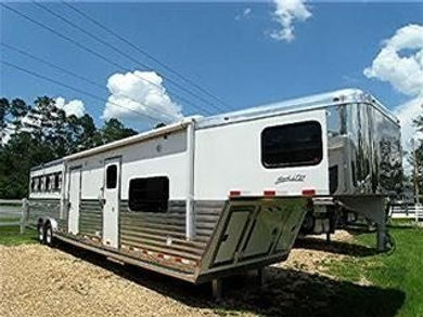horse trailer polishing services 