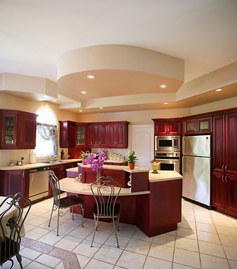 We perform a wide range of ceiling services from repairs to sagging ceilings, water damaged ceilings or minor and major ceiling cracks to new ceiling installation or replacement.