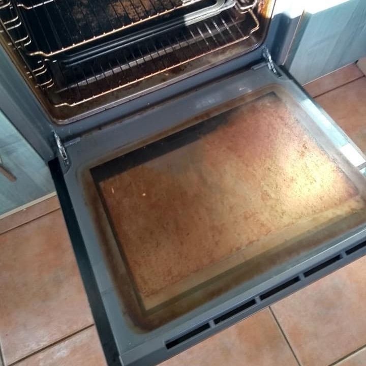 Oven before cleaning