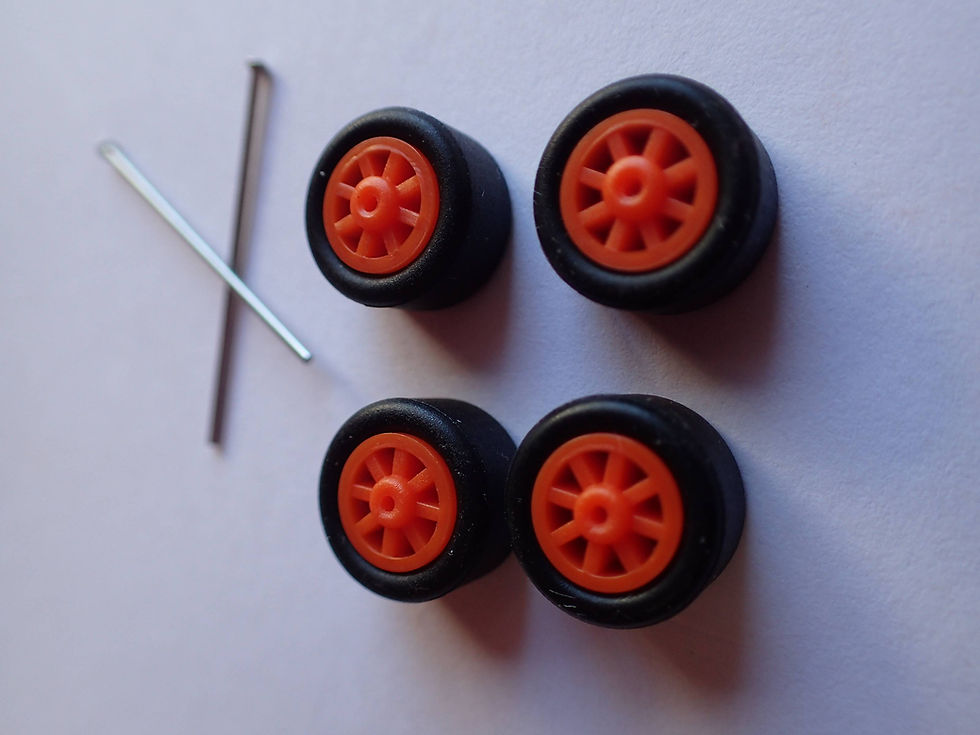 Miniatyrbild: Watanabe orange eller röda fälgar + däck från riktiga ryttare, GOODYEAR EAGLE + 3 axlar