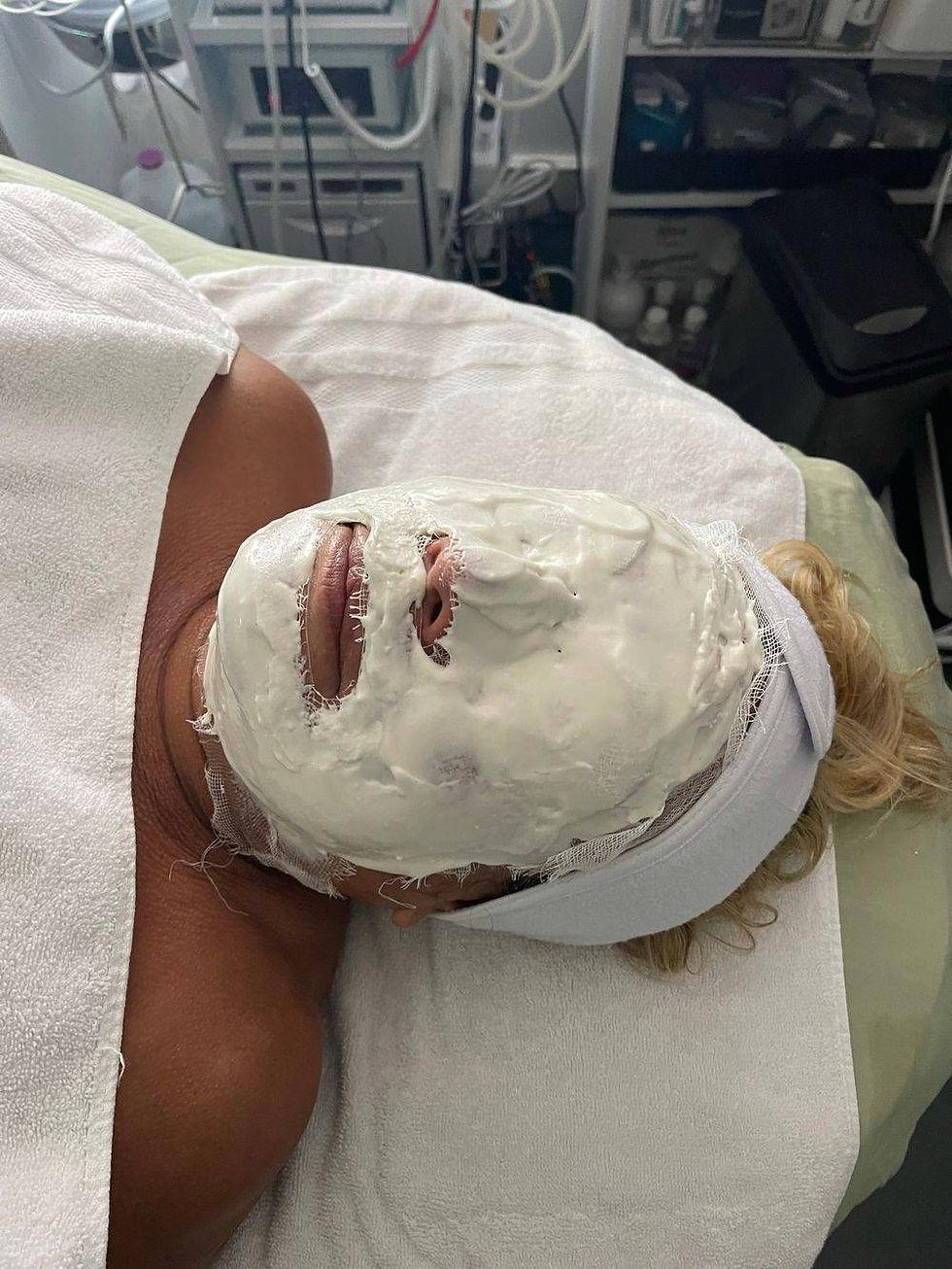 Modeling Oxygen CT Calming Mask