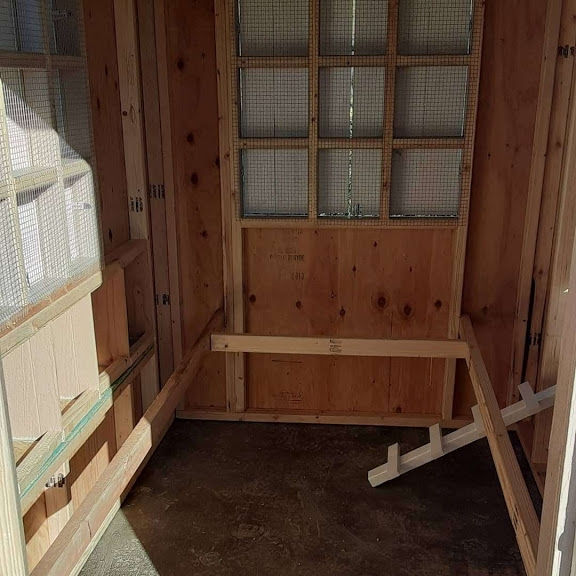 Thumbnail: New England Cottage with 10x10 Run