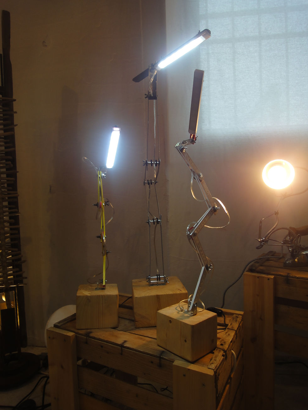 Stecca lamp metal e mezza stecca