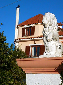 912937_607615755915164_29989102_n