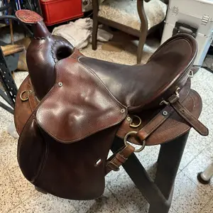 Réparation selle Guichard