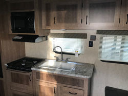 2017 Starcraft AR One Maxx 26BH (1)