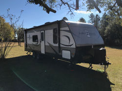 2017 Starcraft exterior (2)
