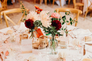 Décoration de table de mariage terracotta