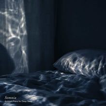 眠りに向かう時間を穏やかに整えるスリープ・アルバム。Sugar Candy『Somnia - Ambient Piano for Deep Sleep』9月4日配信開始