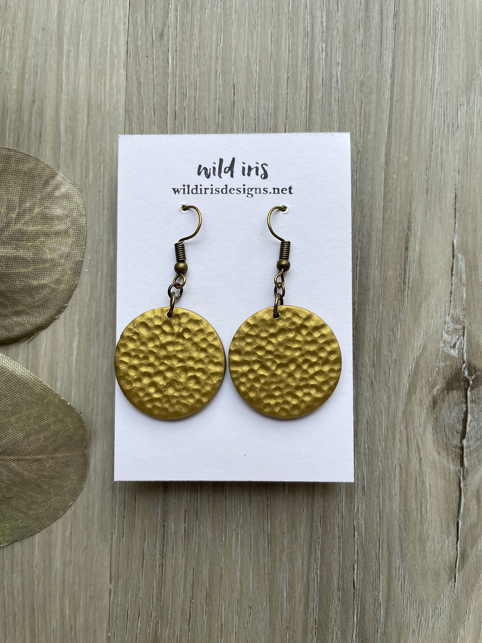 Thumbnail: Hammered Metals ~ Antique Gold Basics
