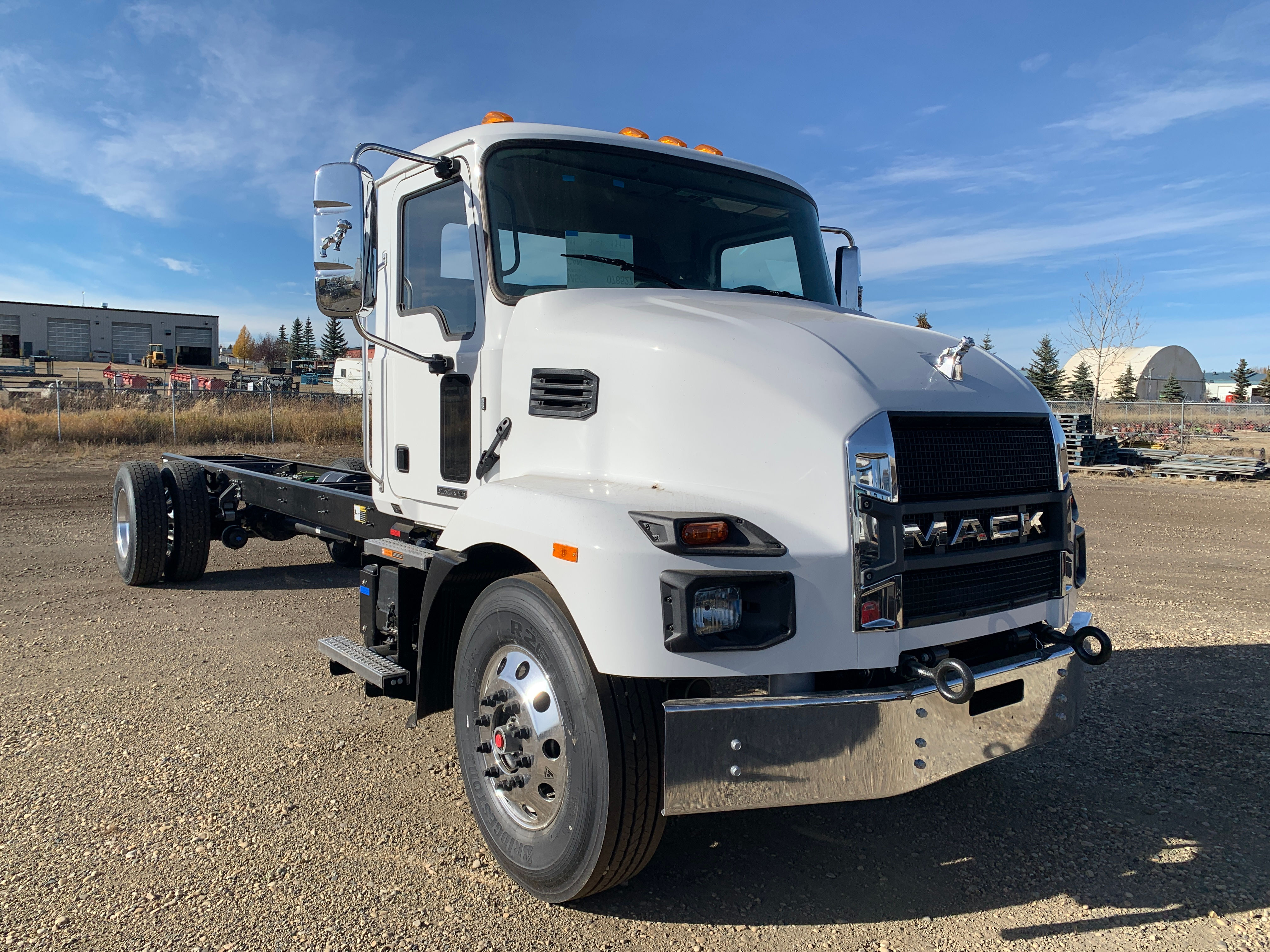 2026 MD742 Daycab- Stock# 70072