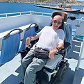 sara adrian ergothérapeute KARIM fauteuil roulant.jpg
