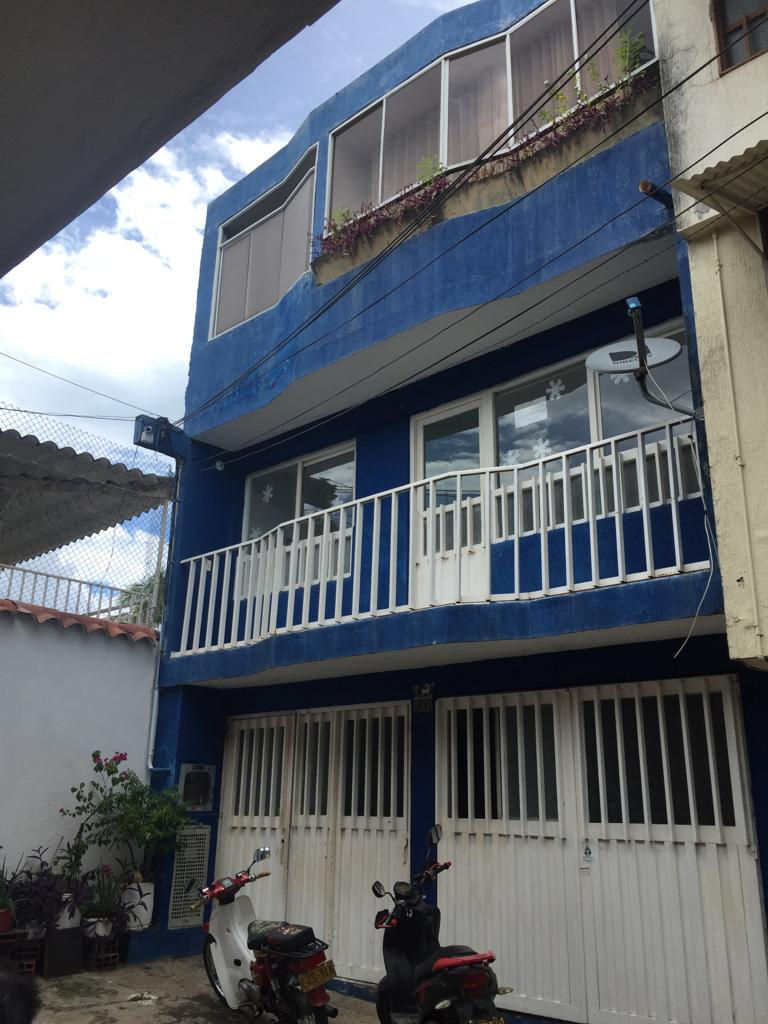 CASA EN MELGAR