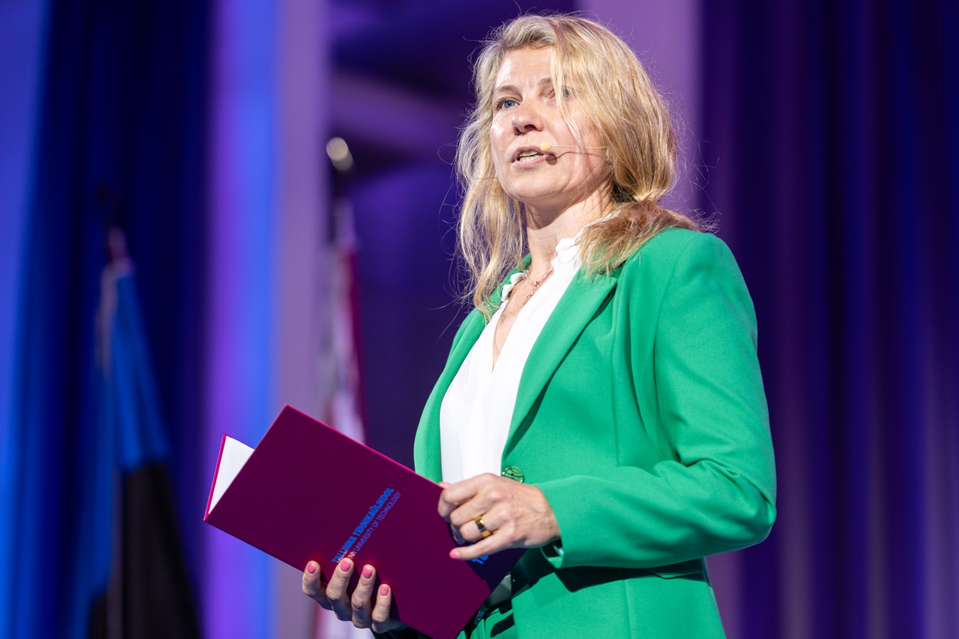 Writer: Ingrid Pappel