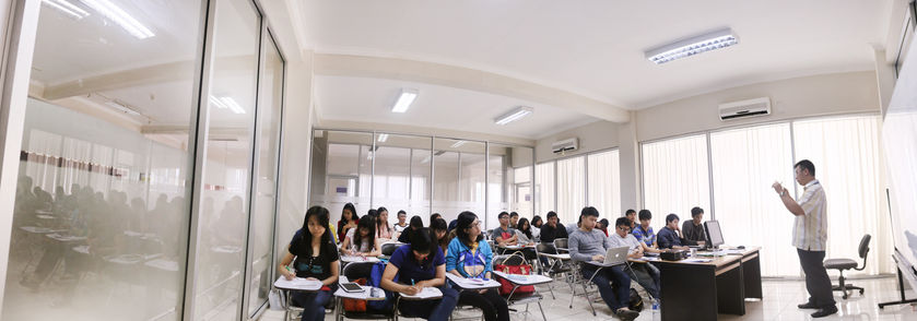 kelas.jpg