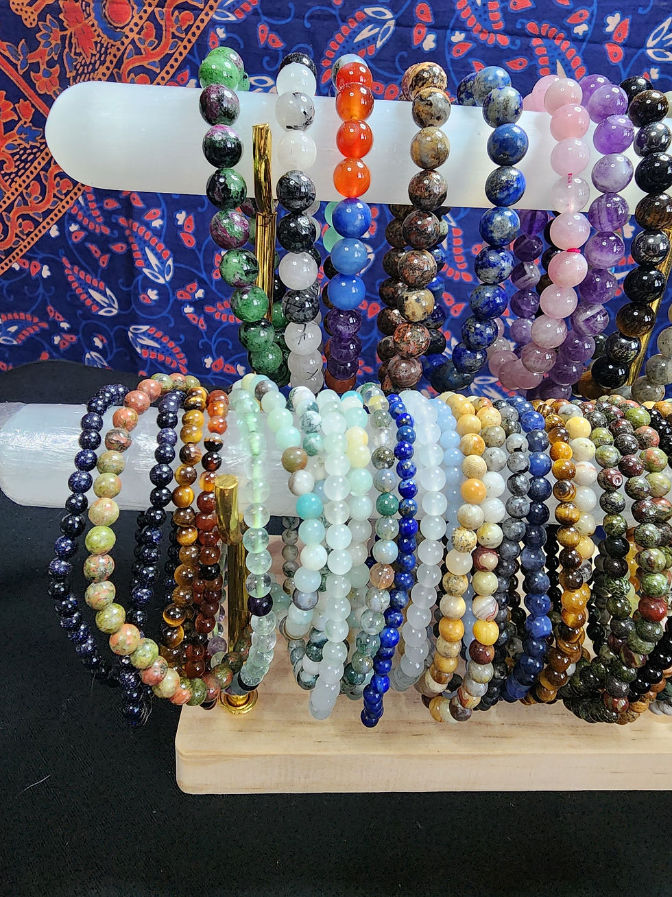 縮圖：Crystal Bracelets 4mm & 8mm 