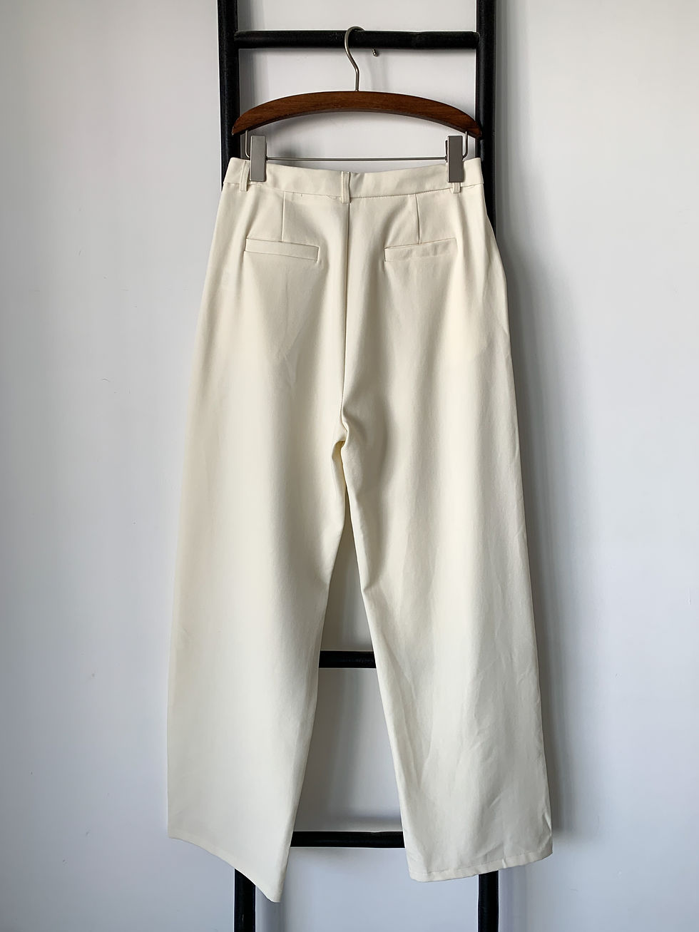 תמונה ממוזערת: מכנס מחוייט שמנת אדיקט