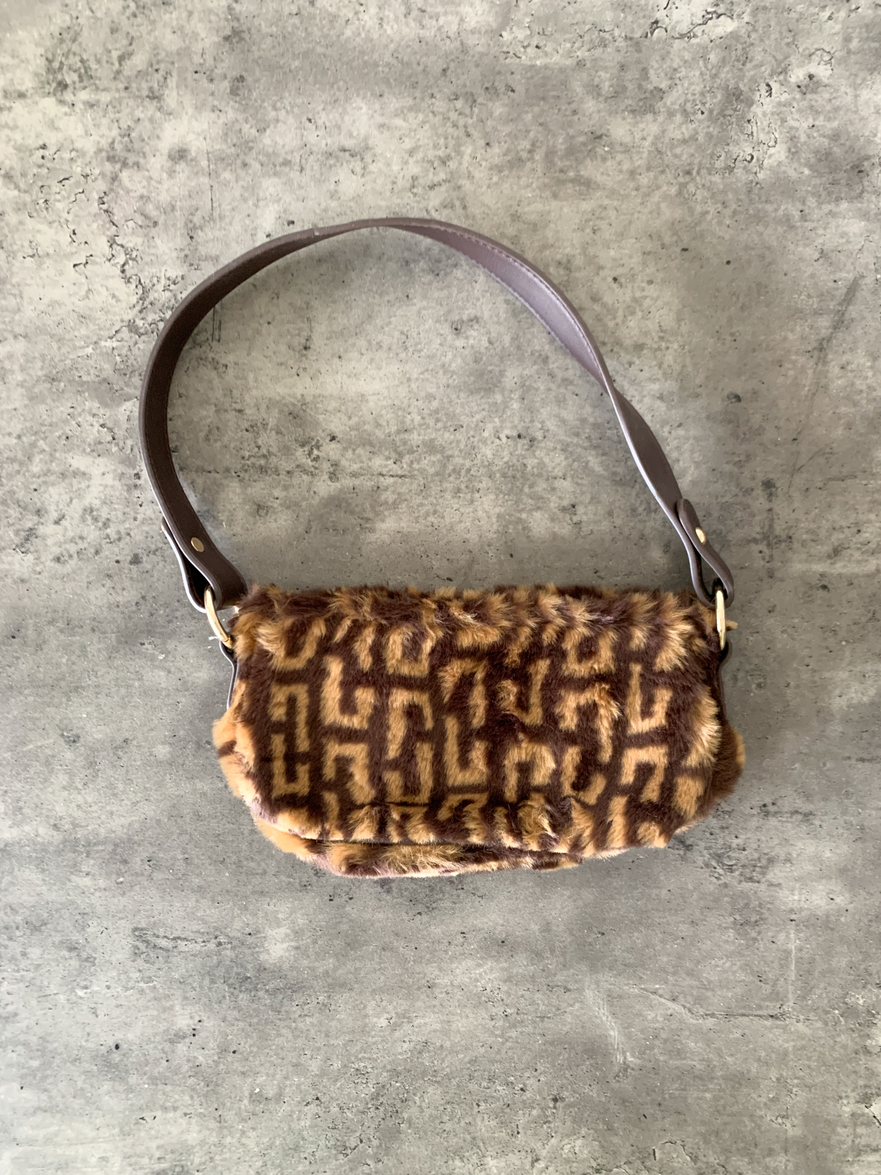 תיק כתף פרוותי אסוס