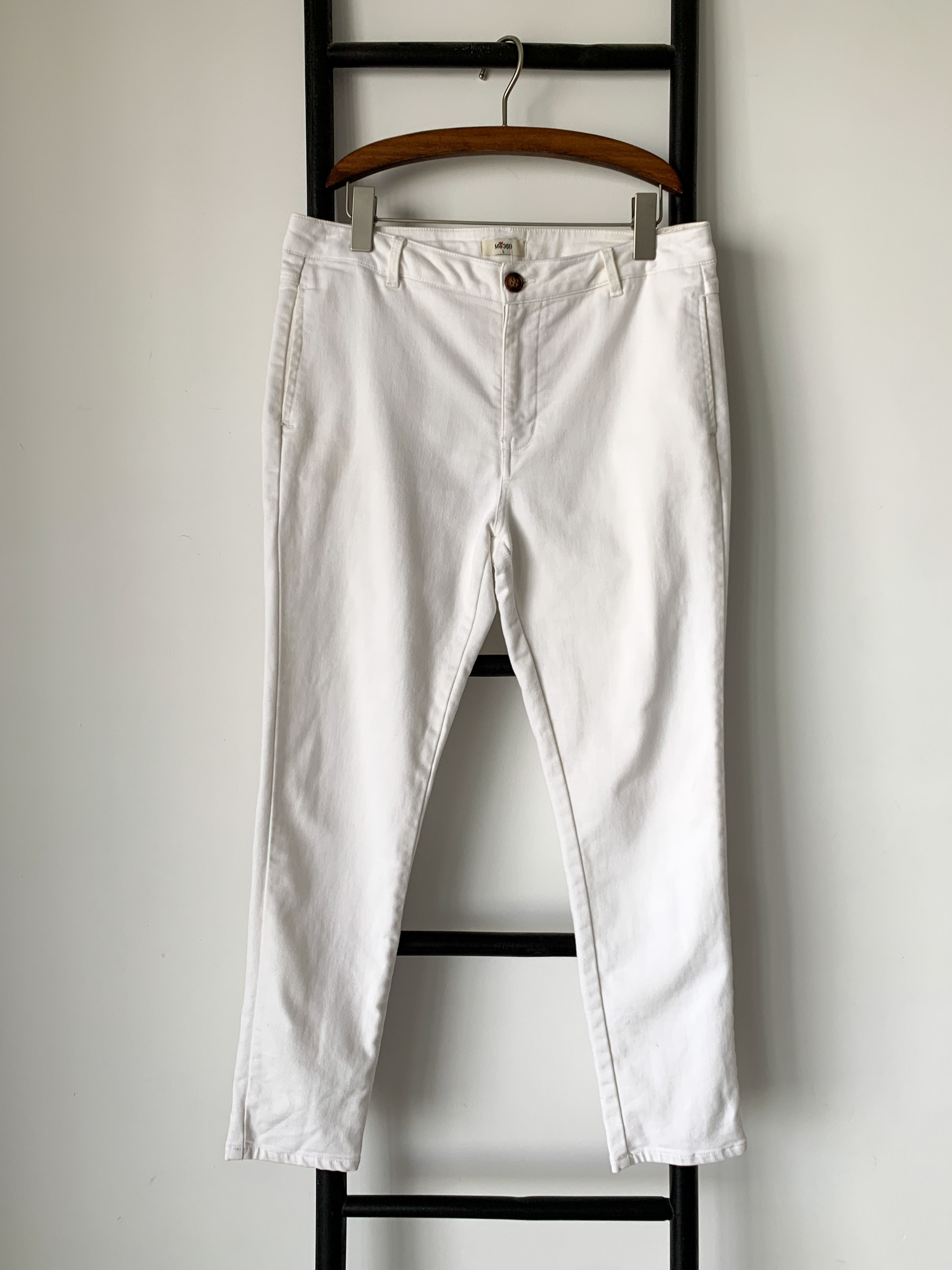 מכנס סקיני לבן ME369