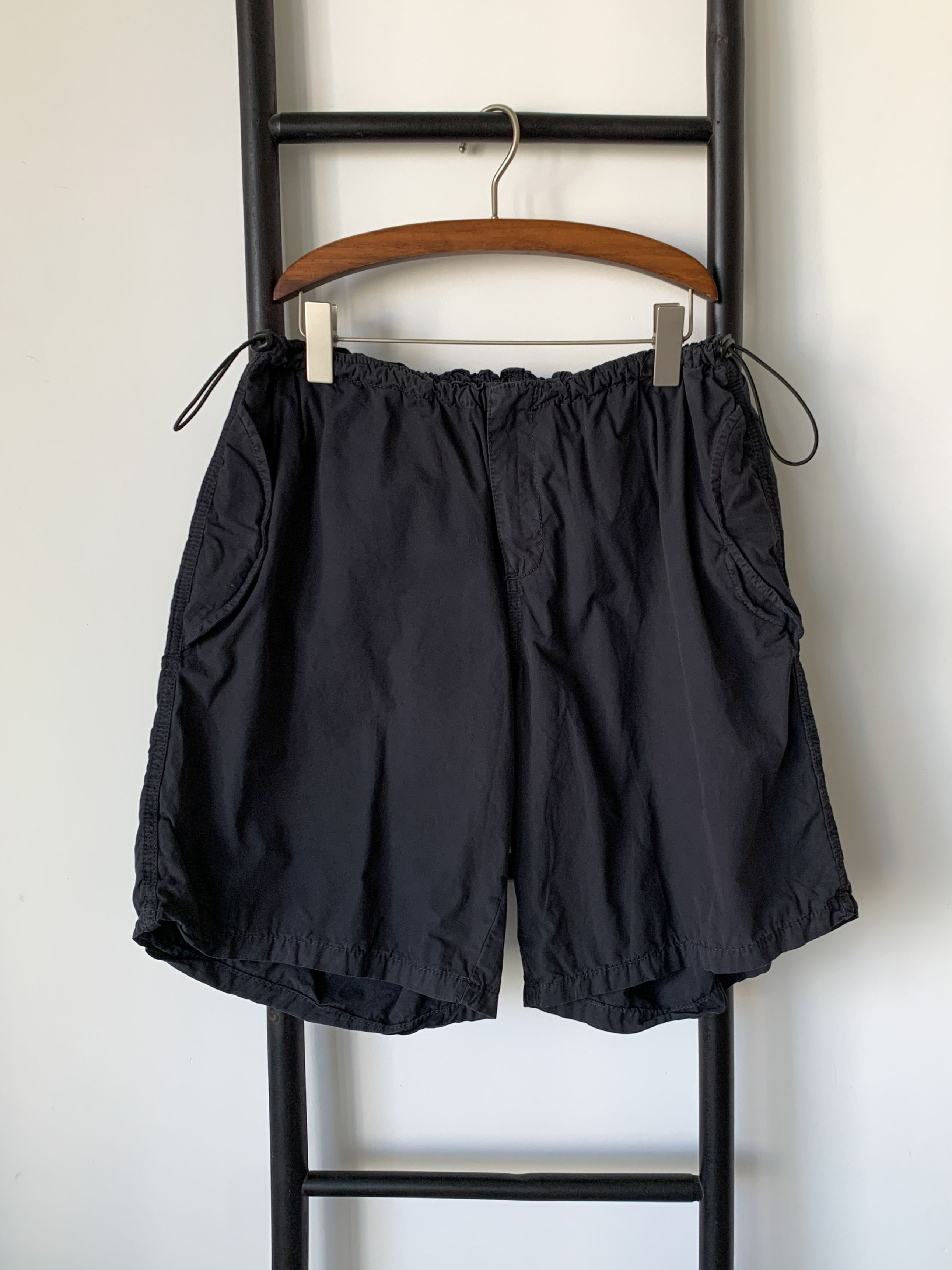 מכנס מצנח ברמודה אורבן אאוטפיטרס